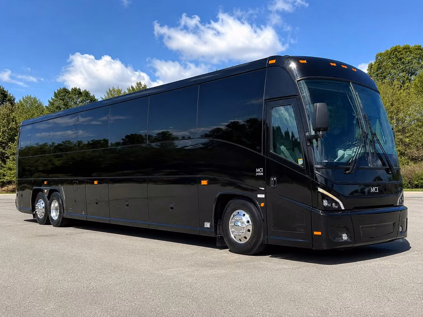 field trip bus rentals for nampa high school and college groups
