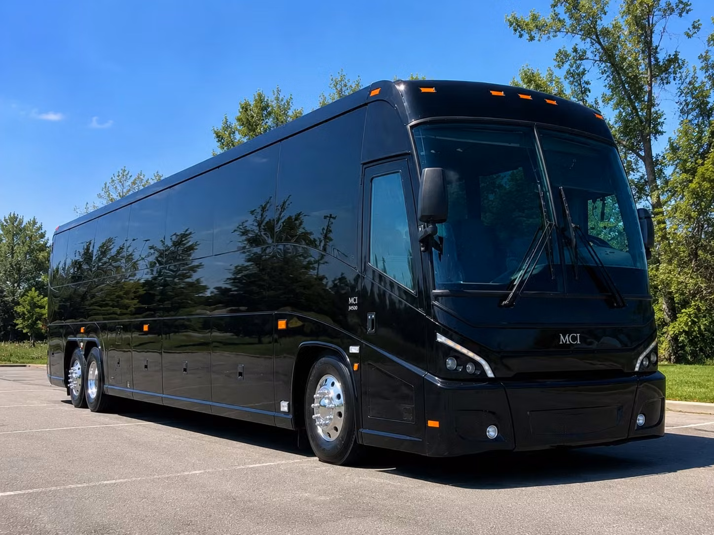 let nampacharterbus com handle the logistics while your group enjoys prom night