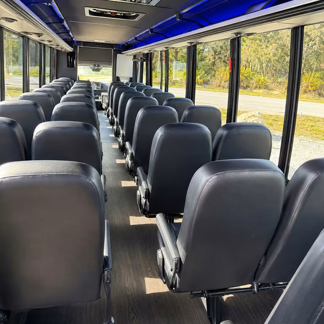 minibus rentals for nampa classroom trips to local cultural venues